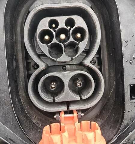 Серый Опель Ampera-e, объемом двигателя 0 л и пробегом 168 тыс. км за 14499 $, фото 50 на Automoto.ua