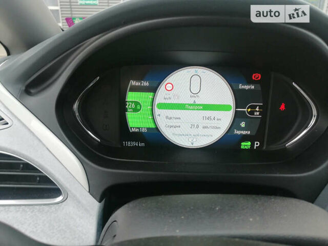 Серый Опель Ampera-e, объемом двигателя 0 л и пробегом 121 тыс. км за 15490 $, фото 2 на Automoto.ua