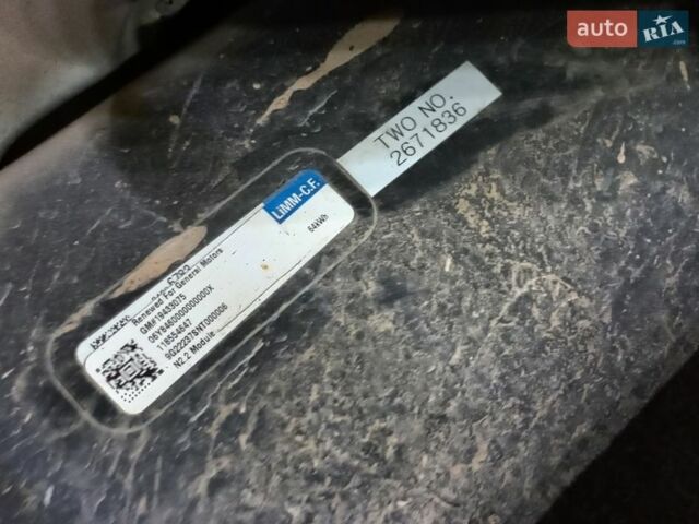 Серый Опель Ampera-e, объемом двигателя 0 л и пробегом 88 тыс. км за 13450 $, фото 18 на Automoto.ua