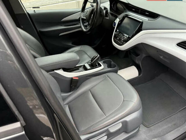 Серый Опель Ampera-e, объемом двигателя 0 л и пробегом 250 тыс. км за 11000 $, фото 5 на Automoto.ua