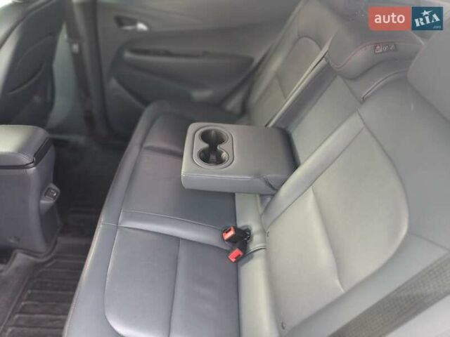 Серый Опель Ampera-e, объемом двигателя 0 л и пробегом 168 тыс. км за 14499 $, фото 41 на Automoto.ua