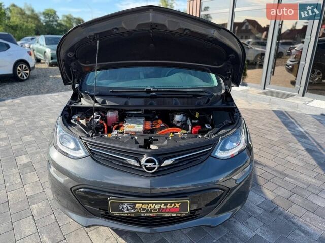 Сірий Опель Ampera-e, об'ємом двигуна 0 л та пробігом 133 тис. км за 14399 $, фото 39 на Automoto.ua