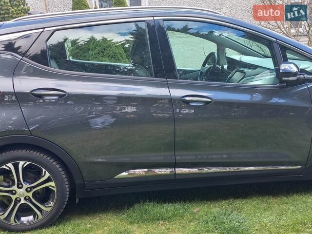 Серый Опель Ampera-e, объемом двигателя 0 л и пробегом 88 тыс. км за 13450 $, фото 6 на Automoto.ua