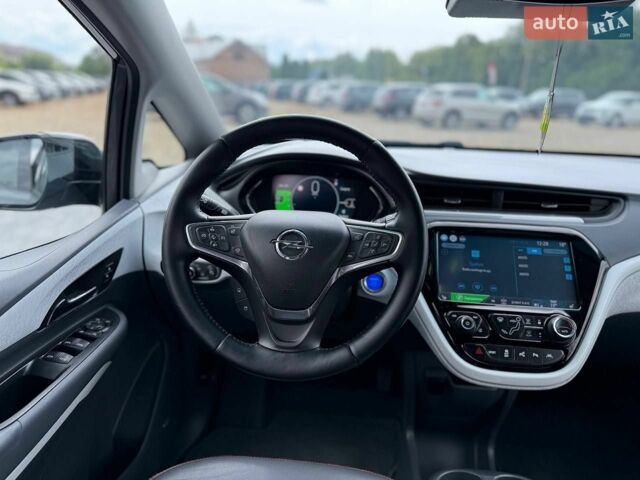Серый Опель Ampera-e, объемом двигателя 0 л и пробегом 193 тыс. км за 13699 $, фото 41 на Automoto.ua