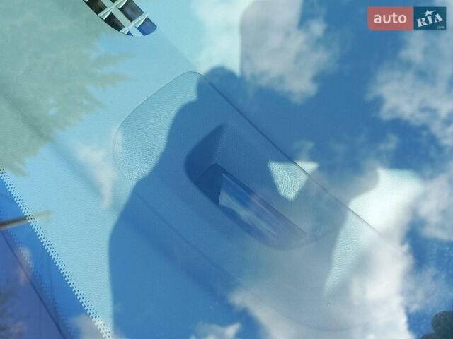 Серый Опель Ampera-e, объемом двигателя 0 л и пробегом 88 тыс. км за 13450 $, фото 58 на Automoto.ua