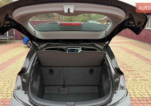 Сірий Опель Ampera-e, об'ємом двигуна 0 л та пробігом 85 тис. км за 16550 $, фото 35 на Automoto.ua