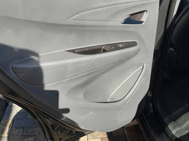 Сірий Опель Ampera-e, об'ємом двигуна 0 л та пробігом 126 тис. км за 16850 $, фото 27 на Automoto.ua
