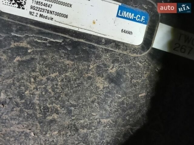 Серый Опель Ampera-e, объемом двигателя 0 л и пробегом 88 тыс. км за 13450 $, фото 15 на Automoto.ua