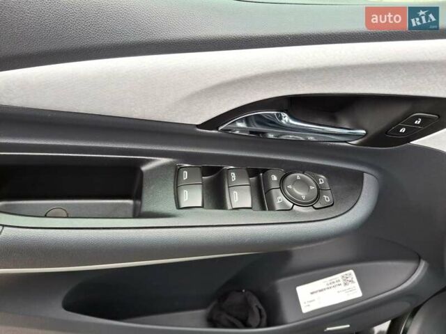 Серый Опель Ampera-e, объемом двигателя 0 л и пробегом 97 тыс. км за 15500 $, фото 19 на Automoto.ua