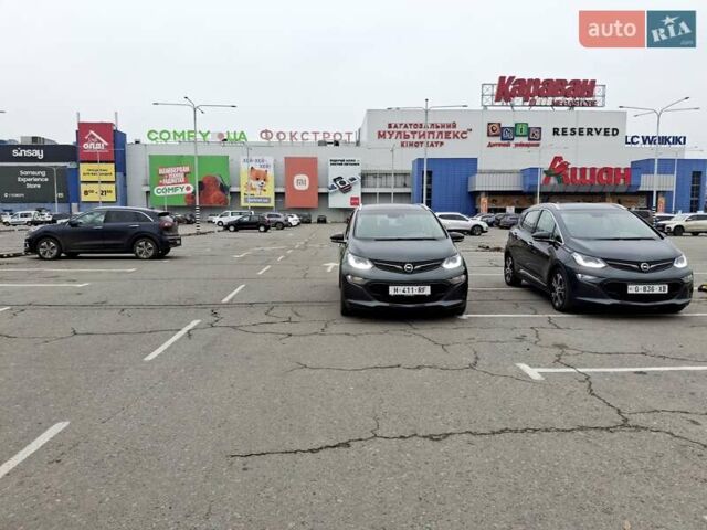 Серый Опель Ampera-e, объемом двигателя 0 л и пробегом 97 тыс. км за 15500 $, фото 3 на Automoto.ua
