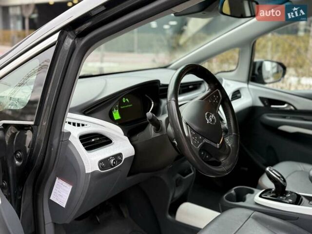 Серый Опель Ampera-e, объемом двигателя 0 л и пробегом 135 тыс. км за 15100 $, фото 35 на Automoto.ua