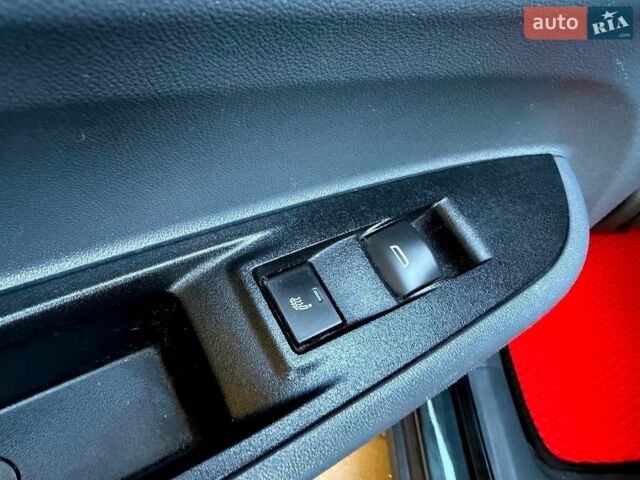 Сірий Опель Ampera-e, об'ємом двигуна 0 л та пробігом 84 тис. км за 16700 $, фото 18 на Automoto.ua