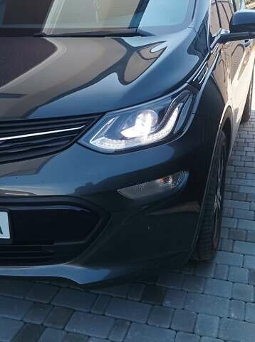Серый Опель Ampera-e, объемом двигателя 0 л и пробегом 215 тыс. км за 13300 $, фото 7 на Automoto.ua