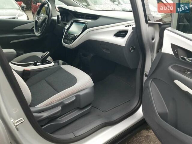 Серый Опель Ampera-e, объемом двигателя 0 л и пробегом 118 тыс. км за 15399 $, фото 27 на Automoto.ua