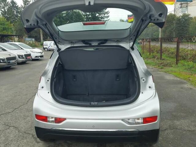 Серый Опель Ampera-e, объемом двигателя 0 л и пробегом 118 тыс. км за 15399 $, фото 12 на Automoto.ua