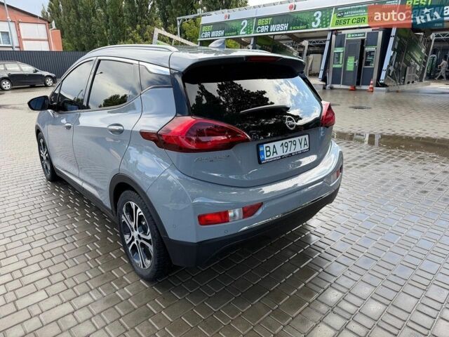 Серый Опель Ampera-e, объемом двигателя 0 л и пробегом 190 тыс. км за 14799 $, фото 6 на Automoto.ua