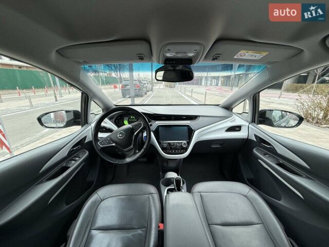 Серый Опель Ampera-e, объемом двигателя 0 л и пробегом 165 тыс. км за 15000 $, фото 22 на Automoto.ua