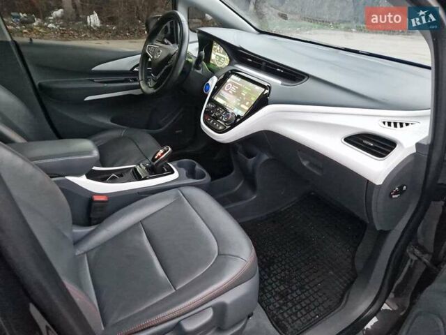 Сірий Опель Ampera-e, об'ємом двигуна 0 л та пробігом 215 тис. км за 13999 $, фото 17 на Automoto.ua