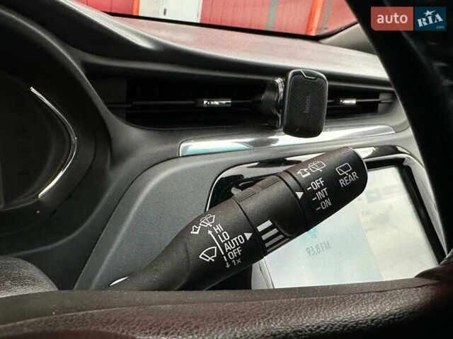 Серый Опель Ampera-e, объемом двигателя 0 л и пробегом 180 тыс. км за 13290 $, фото 20 на Automoto.ua