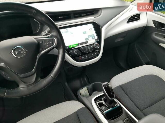 Серый Опель Ampera-e, объемом двигателя 0 л и пробегом 118 тыс. км за 15399 $, фото 33 на Automoto.ua