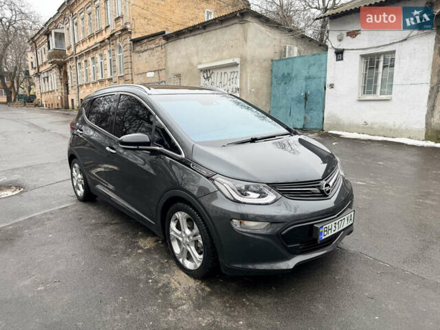 Серый Опель Ampera-e, объемом двигателя 0 л и пробегом 57 тыс. км за 17500 $, фото 3 на Automoto.ua