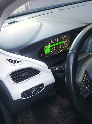 Серый Опель Ampera-e, объемом двигателя 0 л и пробегом 215 тыс. км за 13300 $, фото 13 на Automoto.ua