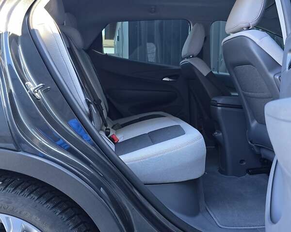 Серый Опель Ampera-e, объемом двигателя 0 л и пробегом 11 тыс. км за 18200 $, фото 26 на Automoto.ua