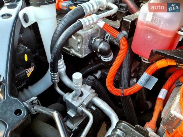 Сірий Опель Ampera-e, об'ємом двигуна 0 л та пробігом 97 тис. км за 15200 $, фото 28 на Automoto.ua