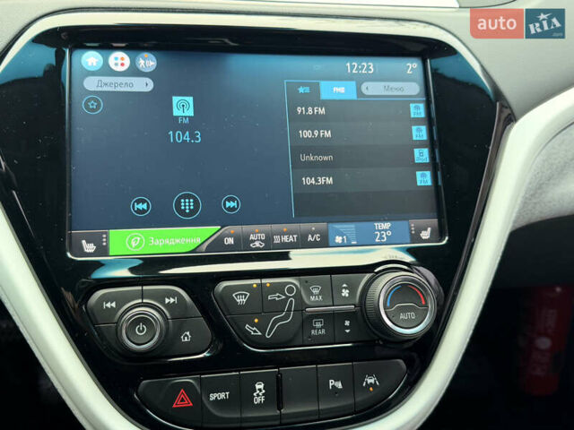 Серый Опель Ampera-e, объемом двигателя 0 л и пробегом 57 тыс. км за 17500 $, фото 16 на Automoto.ua