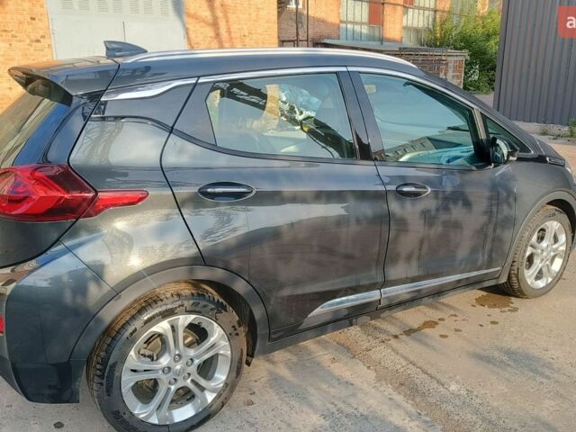 Серый Опель Ampera-e, объемом двигателя 0 л и пробегом 62 тыс. км за 15700 $, фото 10 на Automoto.ua