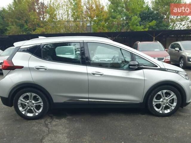 Серый Опель Ampera-e, объемом двигателя 0 л и пробегом 118 тыс. км за 15399 $, фото 9 на Automoto.ua