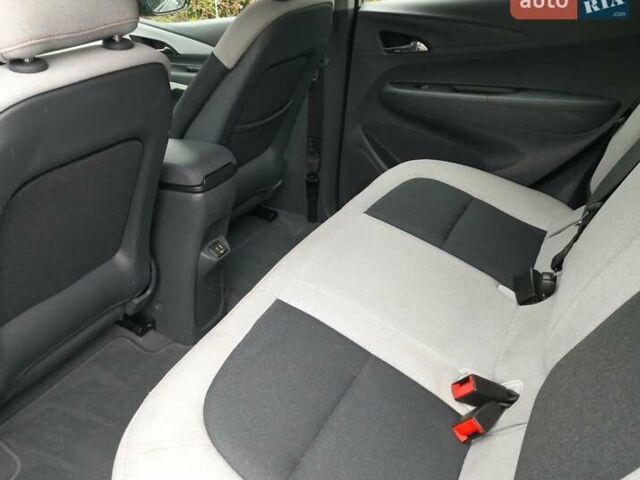 Серый Опель Ampera-e, объемом двигателя 0 л и пробегом 118 тыс. км за 15399 $, фото 22 на Automoto.ua