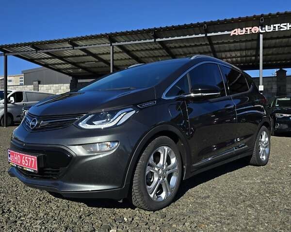 Серый Опель Ampera-e, объемом двигателя 0 л и пробегом 11 тыс. км за 18200 $, фото 2 на Automoto.ua