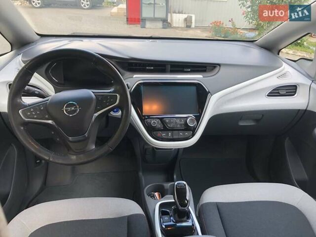 Серый Опель Ampera-e, объемом двигателя 0 л и пробегом 110 тыс. км за 15500 $, фото 10 на Automoto.ua