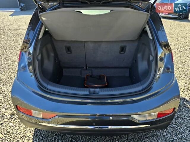 Серый Опель Ampera-e, объемом двигателя 0 л и пробегом 11 тыс. км за 18200 $, фото 10 на Automoto.ua