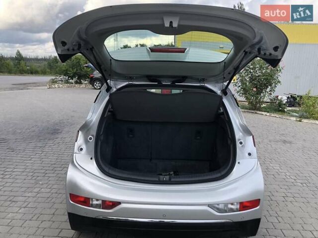 Серый Опель Ampera-e, объемом двигателя 0 л и пробегом 110 тыс. км за 15500 $, фото 4 на Automoto.ua