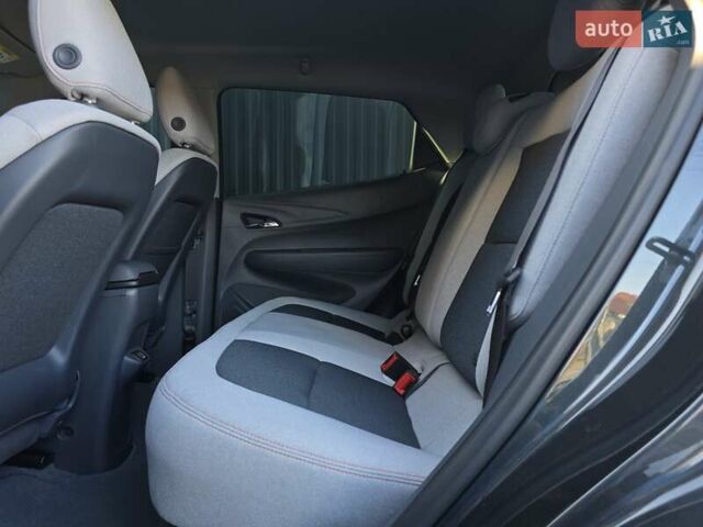 Серый Опель Ampera-e, объемом двигателя 0 л и пробегом 11 тыс. км за 18200 $, фото 22 на Automoto.ua