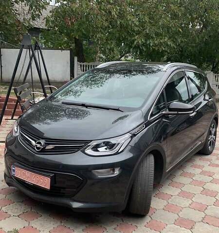 Серый Опель Ampera-e, объемом двигателя 0 л и пробегом 130 тыс. км за 16949 $, фото 11 на Automoto.ua