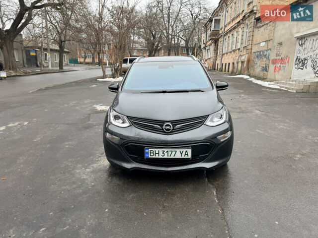 Серый Опель Ampera-e, объемом двигателя 0 л и пробегом 57 тыс. км за 17500 $, фото 2 на Automoto.ua