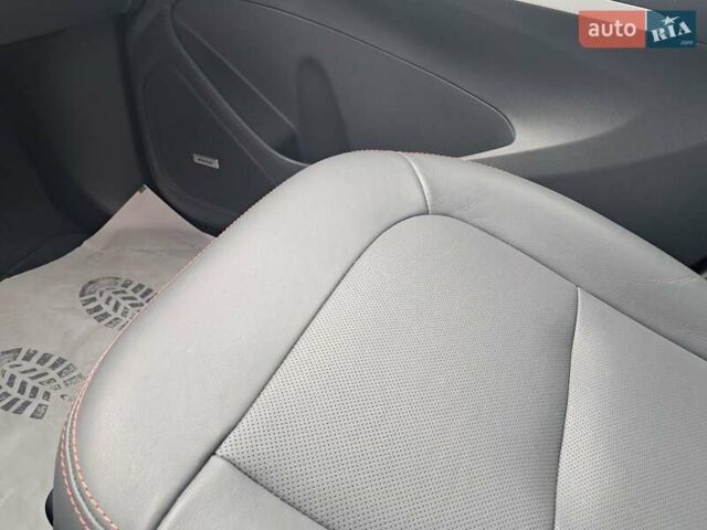 Сірий Опель Ampera-e, об'ємом двигуна 0 л та пробігом 131 тис. км за 16450 $, фото 78 на Automoto.ua