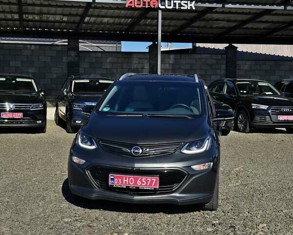 Серый Опель Ampera-e, объемом двигателя 0 л и пробегом 11 тыс. км за 18200 $, фото 3 на Automoto.ua