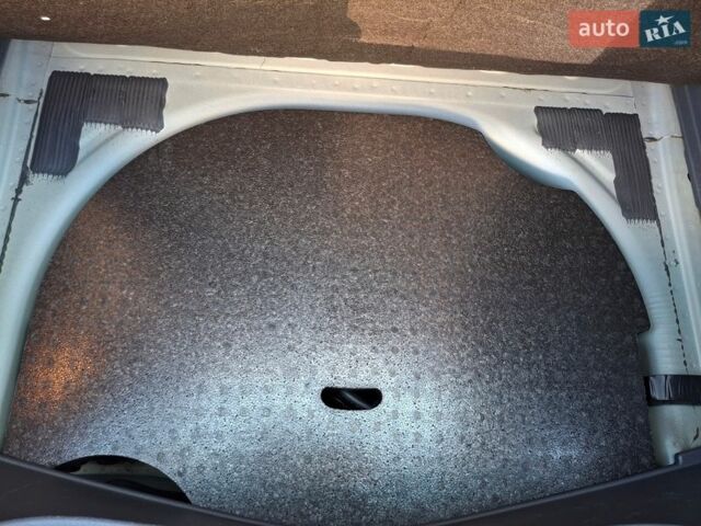 Сірий Опель Ampera-e, об'ємом двигуна 0 л та пробігом 97 тис. км за 15200 $, фото 25 на Automoto.ua