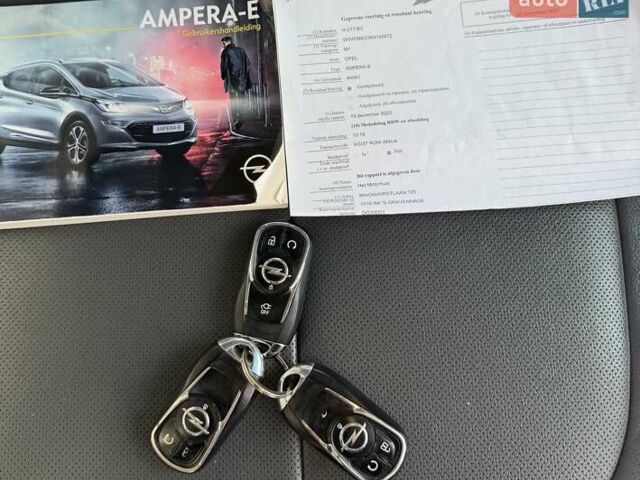Сірий Опель Ampera-e, об'ємом двигуна 0 л та пробігом 65 тис. км за 14950 $, фото 110 на Automoto.ua