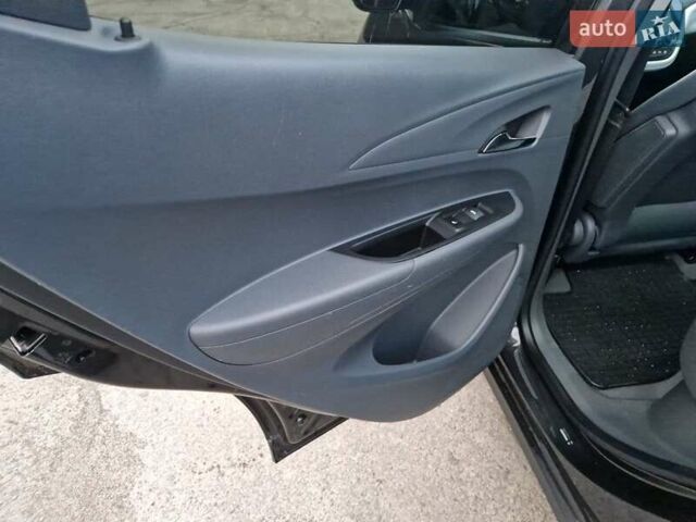 Сірий Опель Ampera-e, об'ємом двигуна 0 л та пробігом 215 тис. км за 13999 $, фото 10 на Automoto.ua