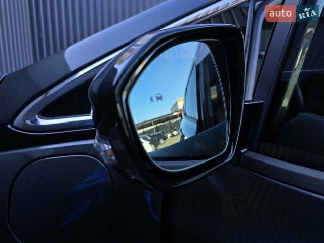 Серый Опель Ampera-e, объемом двигателя 0 л и пробегом 11 тыс. км за 18200 $, фото 17 на Automoto.ua