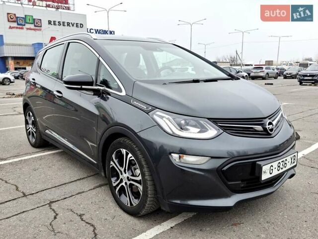 Серый Опель Ampera-e, объемом двигателя 0 л и пробегом 97 тыс. км за 15500 $, фото 13 на Automoto.ua