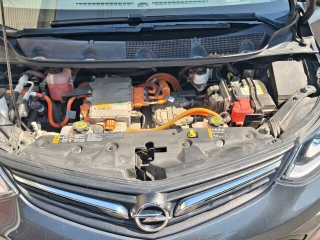 Сірий Опель Ampera-e, об'ємом двигуна 0 л та пробігом 142 тис. км за 15800 $, фото 28 на Automoto.ua
