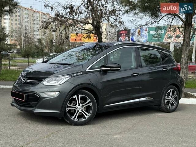 Серый Опель Ampera-e, объемом двигателя 0 л и пробегом 92 тыс. км за 14999 $, фото 3 на Automoto.ua