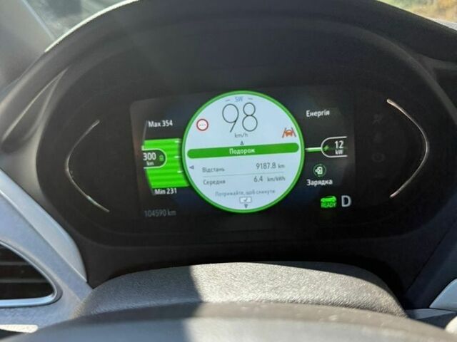 Серый Опель Ampera-e, объемом двигателя 0 л и пробегом 100 тыс. км за 16900 $, фото 27 на Automoto.ua