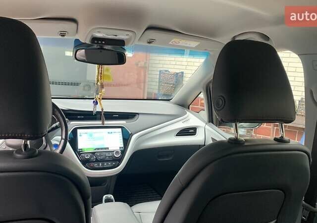 Серый Опель Ampera-e, объемом двигателя 0 л и пробегом 130 тыс. км за 16949 $, фото 33 на Automoto.ua